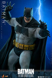 Hot Toys DC Comcis Batman: The Dark Knight Returns Batman 1/6 12" Scale Collectible Figure