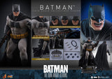 Hot Toys DC Comcis Batman: The Dark Knight Returns Batman 1/6 12" Scale Collectible Figure