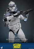 Hot Toys Star Wars: The Clone Wars 104th Battalion Wolfpack Clone Trooper (Deluxe Version) 1/6 Scale 12" Collectible Figure