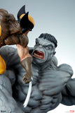 Sideshow Marvel Comics X-Men Grey Hulk vs Wolverine Maquette Statue