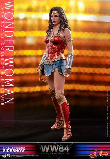 Wonder Woman Sixth Scale Figure