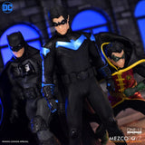 Mezco Toyz One:12 Collective DC Comics Nightwing (Dick Grayson) 1/12 Scale Collectible Figure