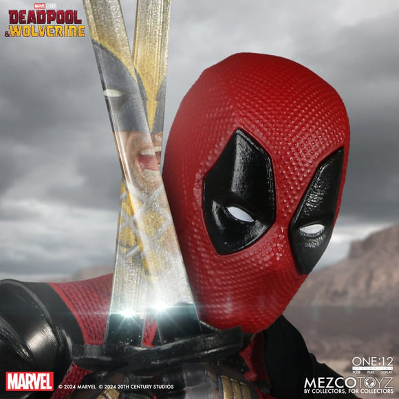 Mezco Toyz One:12 Collective Deadpool & Wolverine: Deadpool 1/12 Scale Collectible Figure