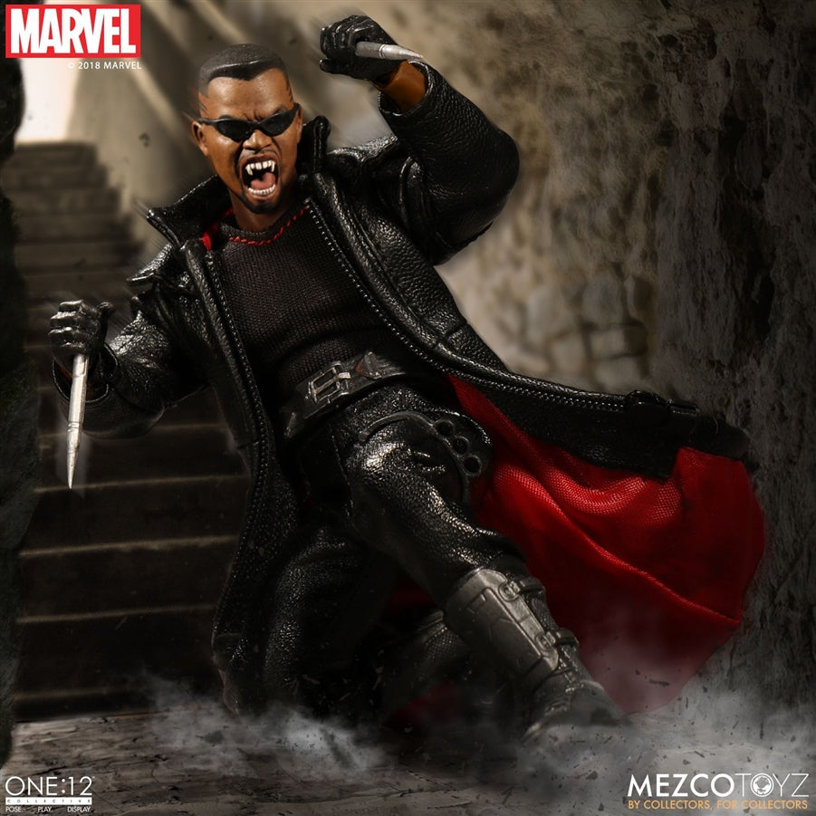 Mezco Toyz One:12 Collective Marvel Comics Blade 1/12 Scale 6