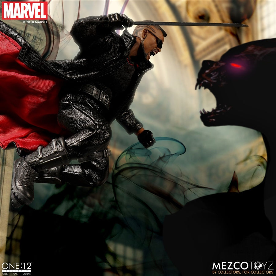 Mezco Toyz One:12 Collective Marvel Comics Blade 1/12 Scale 6